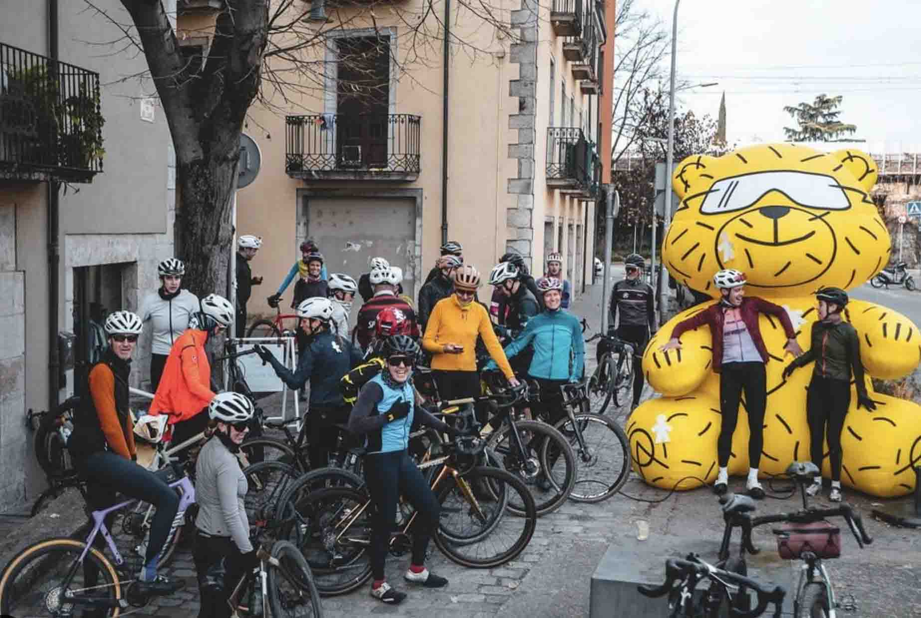 La Comuna Cafe, Girona - Outside Cycling Meet Up