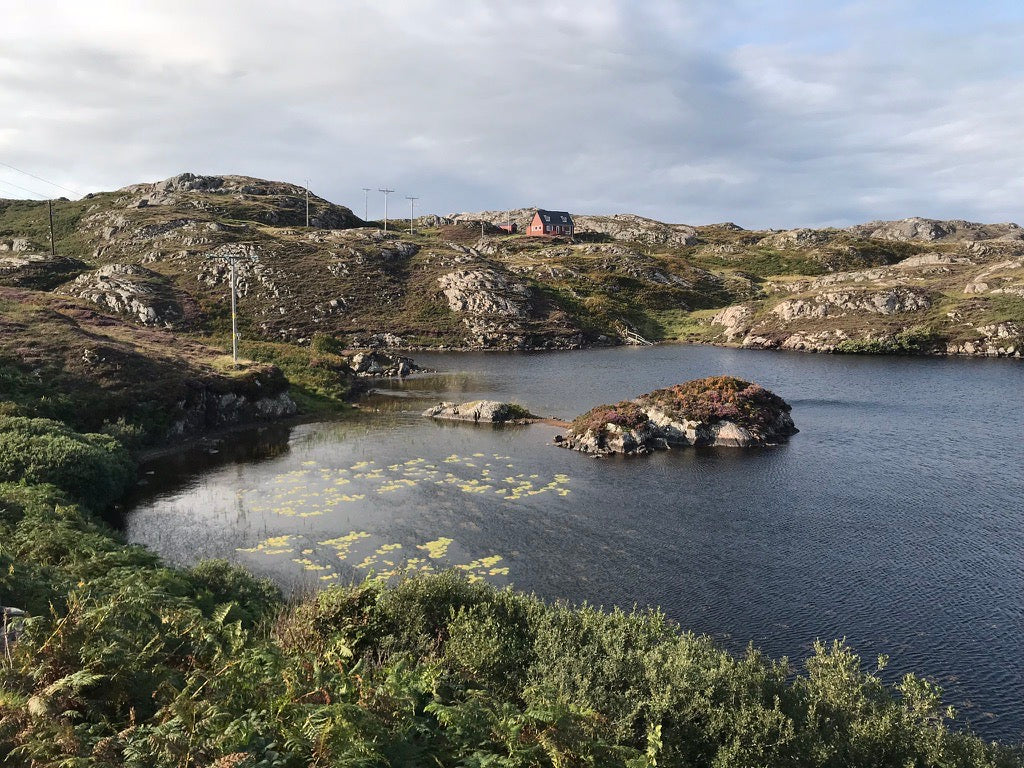 Incredible lake in the Scottish Highlands