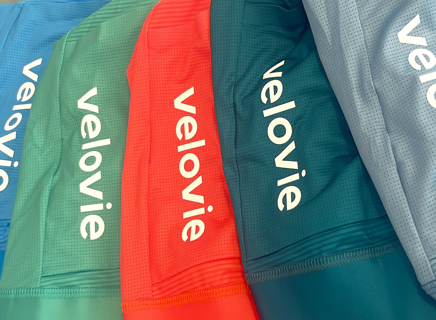 Velovie Cycling Kit, developing durable cycling kit