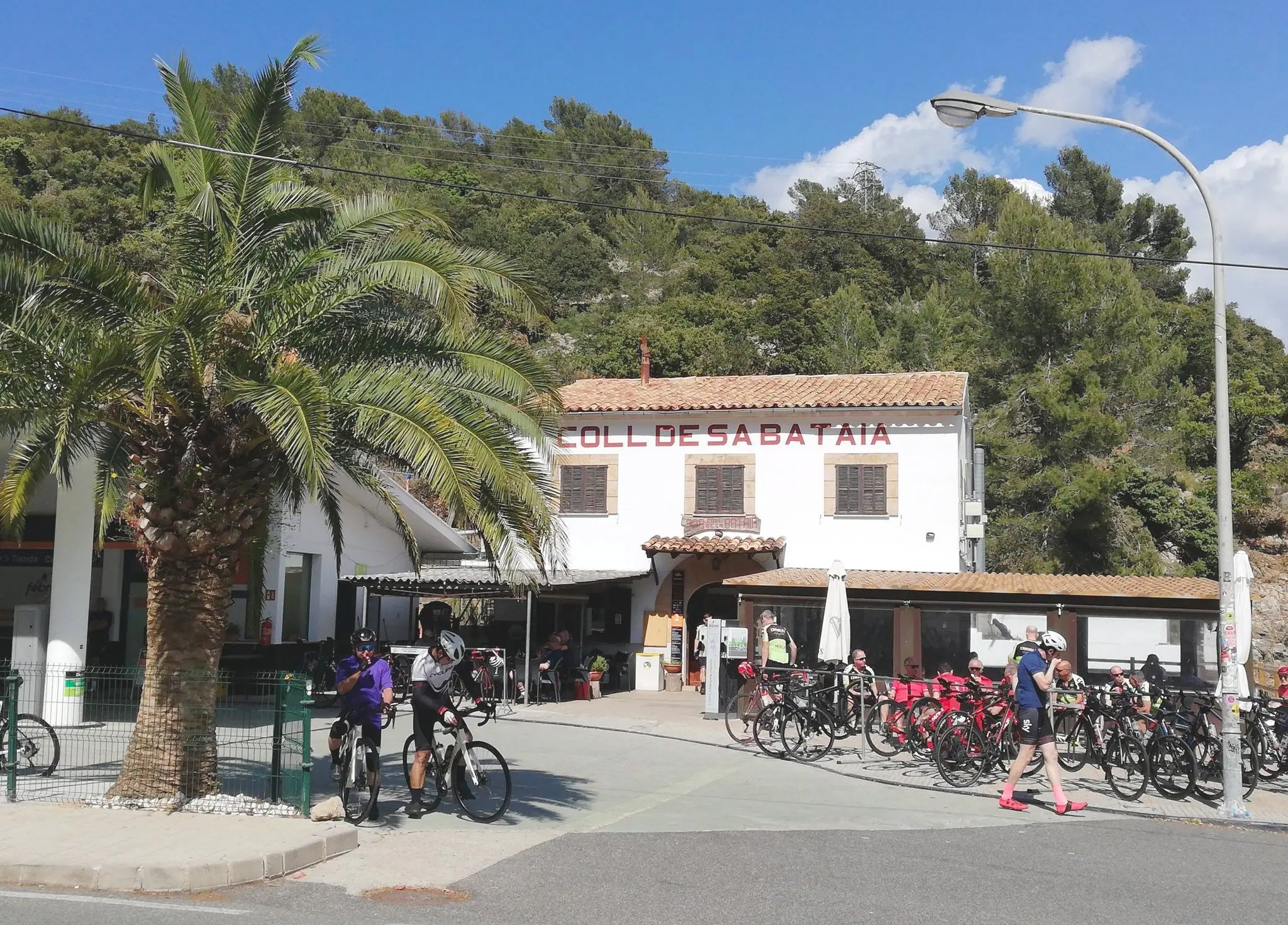 Outside view of the Repsol Petrol station cafe, from across the street